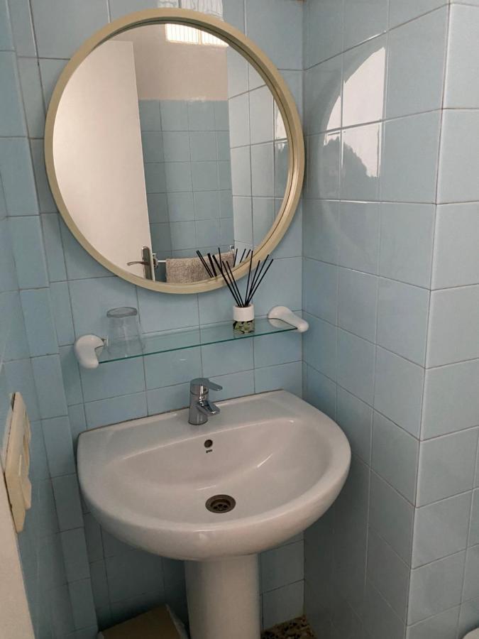 L' Escala New Roser מראה חיצוני תמונה